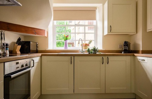 Winchcombe Apartment | Prince Rupert