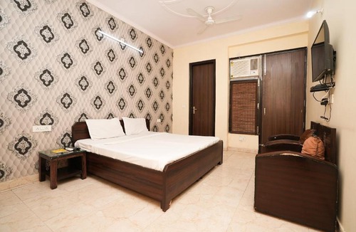 Gurugram Hotel | Prince Villa