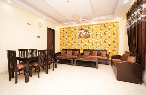 Gurugram Hotel | Prince Villa