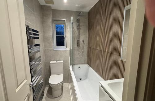 Princes Risborough House | Princes Risborough, Buckinghamshire, comfortable double room, quiet and central location