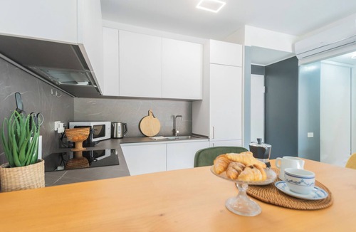 Como Apartment | Princess Sofia's Lake Retreat