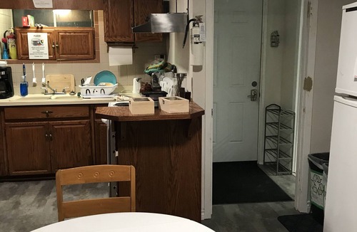Beasley Hostel | Pring Guesthouse - Hostel