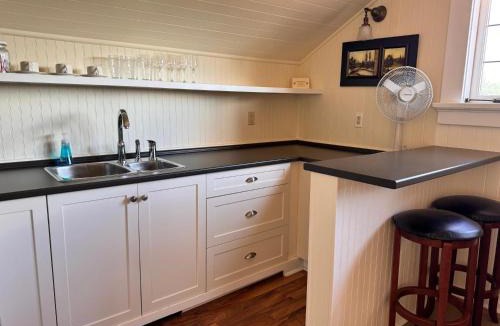 Rockland Bed & Breakfast | Prior Castle Inn