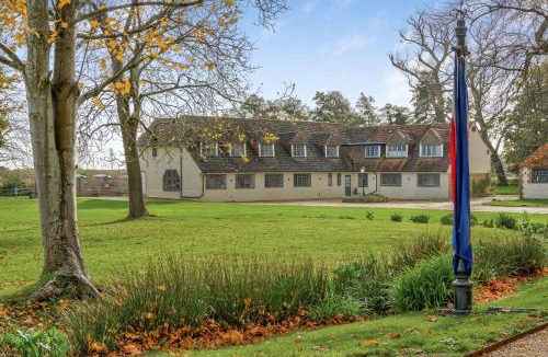 Chichester House | Priory Coach House