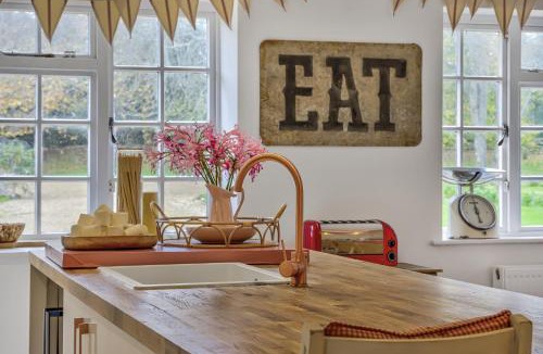 Chichester House | Priory Coach House