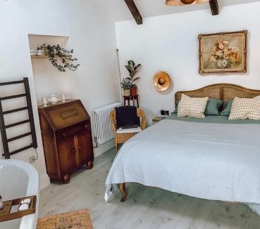 Cowden Bed & Breakfast | Priory Cottage