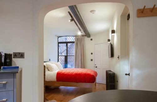 Coventry City Centre House | Priory Row Cottages