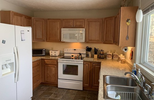 Limerick House | Pristine Lakefront Home on Sokokis Lake