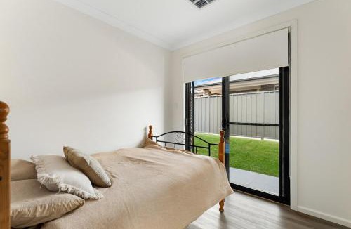 Davoren Park House | Pristine & Private 2BR Stay - Perfect for Getaways