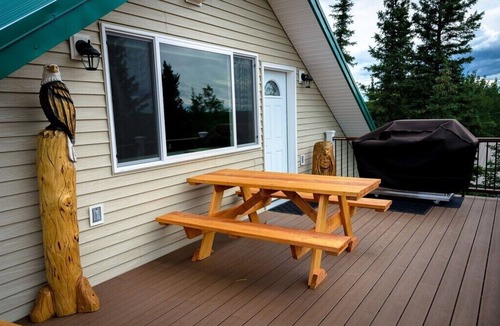 Sterling Apartment | Pristine Private Kenai River Front Property With An Eagle's Nest 360 Degree View