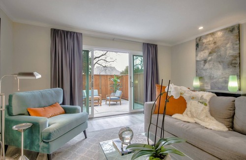 Walnut Creek House | Pristine Walnut Creek Retreat | Newly Remodeled