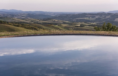 Cinigiano Villa | Private Villa with Pool, Garden, Panoramic Terraces - 360° Maremma View