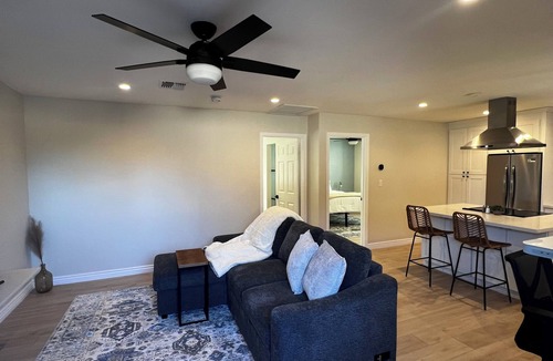 Covey House | Private 1 bedroom, 1 bath In-unit Washer-Dryer