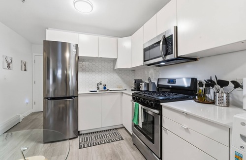 Riley Park House | Private 2-Bed Garden Suite | Quiet & Comfortable