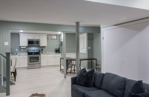 Irvington Apartment | Private 2-bedroom unit mins from Airport & NYC