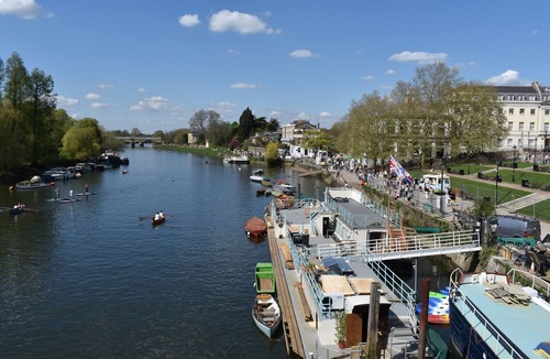 North Richmond Apartment | Private 3-Room Studio Apartment, Central Richmond, from shipplets