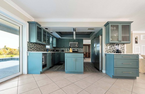Oakland Hills House | Private 3BR Pool House in Quiet Golf Community