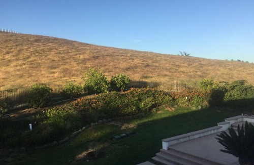 Simi Valley House | Private 5‑acre 3‑bed home with sweeping valley views and sunsets