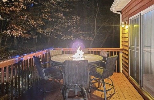 Millville Cabin | Private A-Frame Near Harpers Ferry - Sauna, Fire Pit, 3BR/3BA, Pet-Friendly