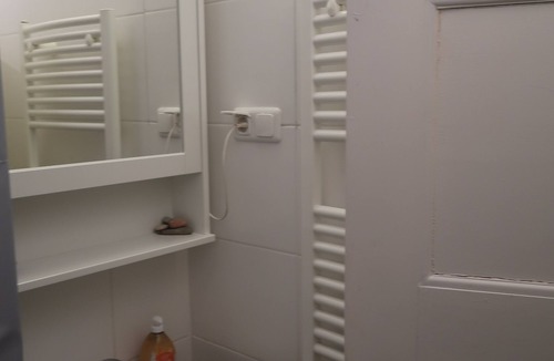 Staaken Apartment | Private accommodation on the outskirts of town