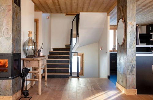 Cognet Ski Chalet | Private and modern chalet in the heart of Alpe d'Huez.