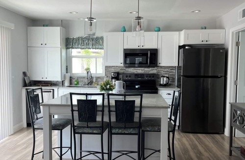 Punta Gorda House | Private and nicely decorated guest house in a peaceful area. Full amenities!
