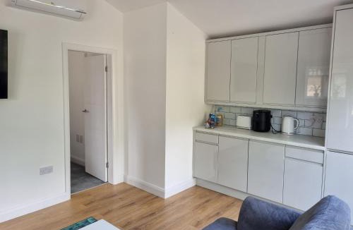 Baildon Apartment | Private and Peaceful Space With Free Parking