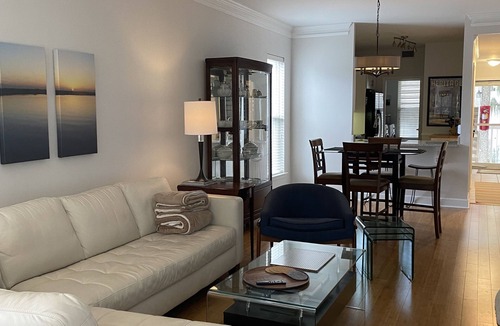 St. Simons Island Condo | Private and quiet condo on North end of SSI. 30 day minimum.