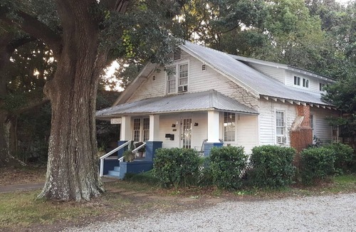 Grand Bay Apartment | Private Apartment with kitchen near Mobile, Pascagoula and Chevron Refinery.