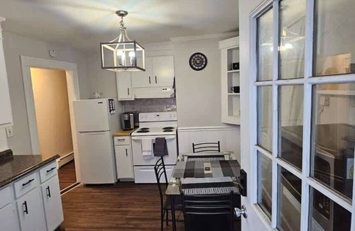 Middletown Apartment | Private Apt in Middletown-Wesleyan 101