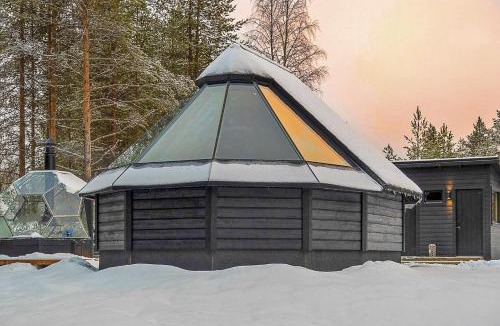 Salla Villa | Private Aurora Samruam B Glass Roof Igloo