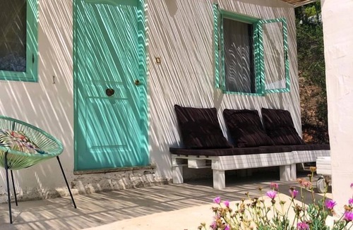 Betera House | Private bungalow in an ecological farm 30 minutes from Valencia and beaches.