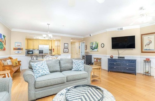 Tybee Island Condo | Private Balcony, Community Pool, 30 Yards to Beach