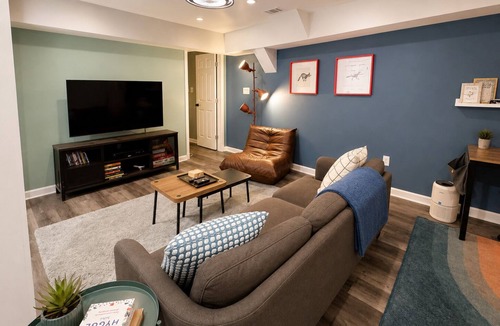 Mableton House | Private Basement Suite Near Truist Park & Atlanta