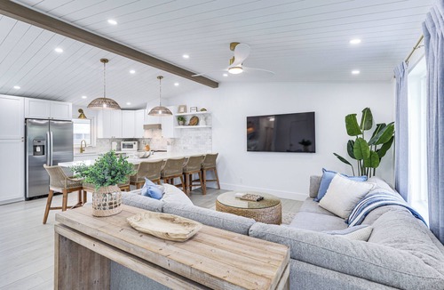White Marlin Beach House | Private Beach Access: Islamorada Canal-Front Home