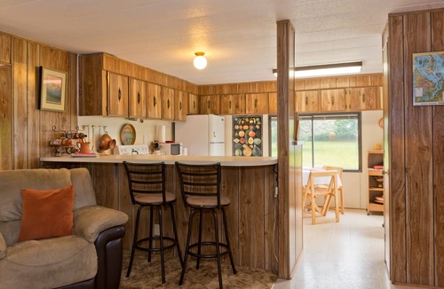Mains Farm House | Private Beach Access Trail And Peaceful Wooded Setting