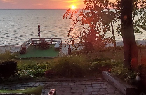 Port Austin Cottage | Private Beach Cottage - Family fun environment just 5 minutes from Port Austin