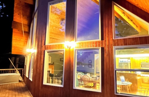 Koocanusa Ranch Villa | Private beach. Exquisite 3 Level 3500 sq ft Lake House. Accommodates 14 guests.