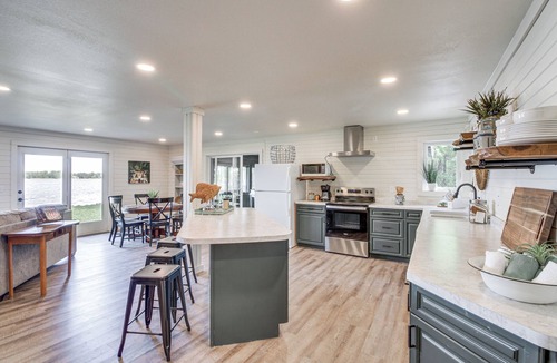 Brainerd House | Private Beach: Lakefront Escape in Brainerd!