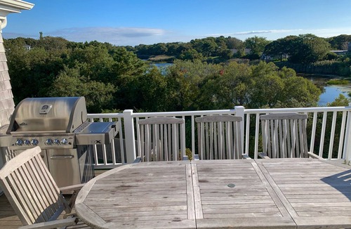 Hyannis House | Private Beach Luxury Residence South Hyannis Nantucket Sound