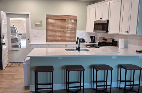 Belleair Beach Condo | Private Beach & Spectacular Sunsets! Beach Lover's Delight.