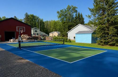 Canastota House | Private Beach & Sport Court! Home on Oneida Lake