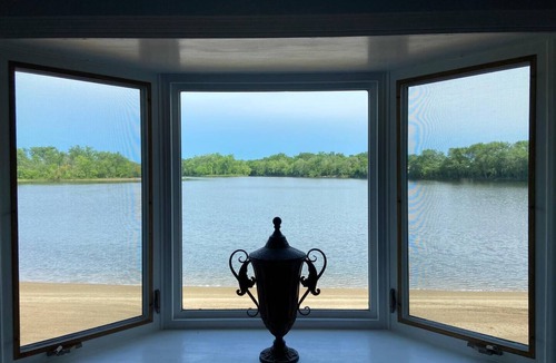 Saint Mary Of The Woods House | Private Beach House on the Lake - Ideal for Groups, Events, and Lakeside Recreation