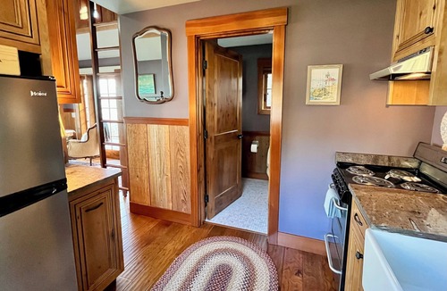 Friday Harbor House | Private, Beachfront Guesthouse