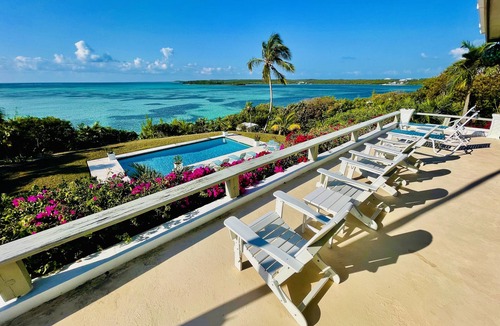 Savannah Sound House | Private Beachfront Estate Home w/Pool on Gated Windermere Club Membership