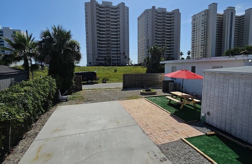 Rio Mar Beaches RV Rental | Private Beachside RV/Camper Parking Space in Daytona Beach Shores