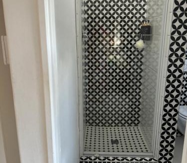 Bellville House | Private big Apartment