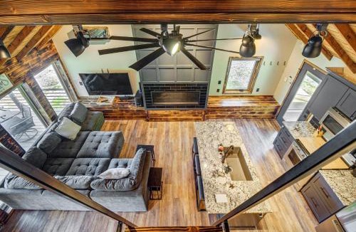 Fairland House | Private Boat Dock on Grand Lake! Modern Cabin