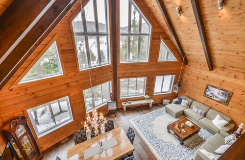 Saint-Faustin-Lac-Carre Cottage | Private All Season Beautiful Chalet (Le Valais) - Close to Golf & Ski