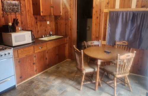 Steuben Cabin | Private Cabin 2 between munising and manistique